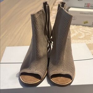 Women's Tan Peep-Toe Ankle Boots